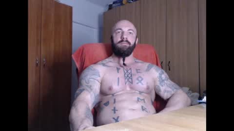 Snapshot of strongivan chatting on February 2025 05:36:01 AM StrongIvan online show from February 2025 05:36:01 AM