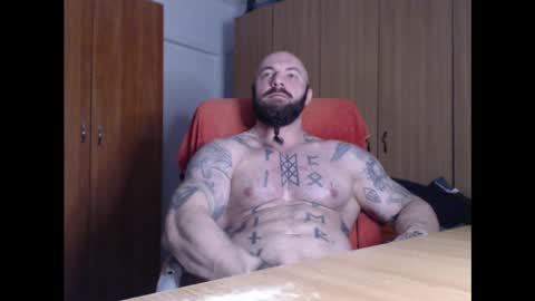 Snapshot of strongivan chatting on February 2025 05:24:02 AM StrongIvan online show from February 2025 05:24:02 AM