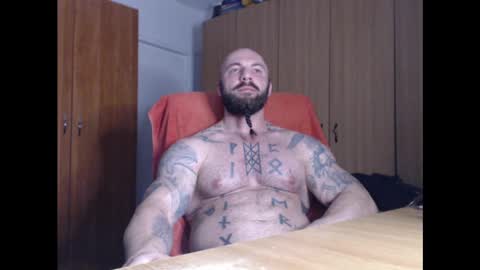 Snapshot of strongivan chatting on February 2025 07:36:01 PM StrongIvan online show from February 2025 07:36:01 PM