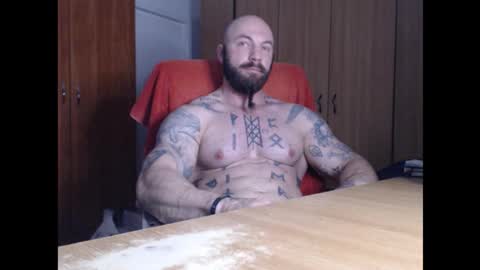 StrongIvan online show from November 2025 05:29:02 AM