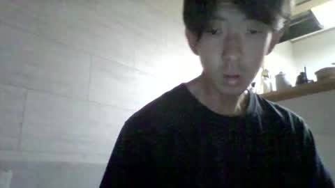 Asian boy online show from October 2025 06:49:02 PM