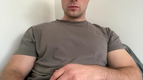 Adrian online show from October 2025 09:24:02 PM