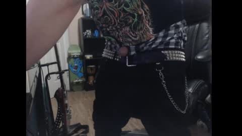 Snapshot of studbeltbro chatting on February 2025 12:18:01 AM studbeltbro online show from February 2025 12:18:01 AM