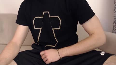 Snapshot of studfromparis chatting on February 2025 02:43:01 PM Stud From Paris online show from February 2025 02:43:01 PM