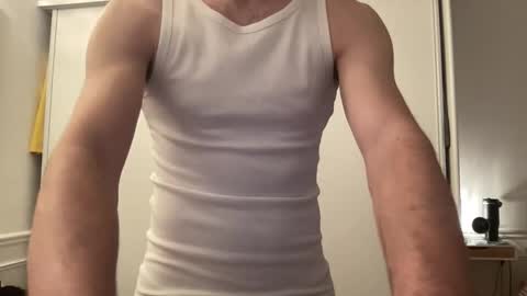 Stud From Paris online show from January 2026 12:38:02 AM