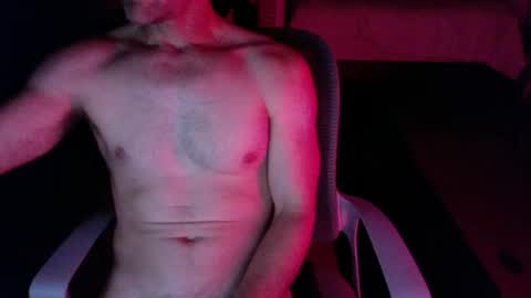 studmuffin_420 online show from June 2026 06:47:02 AM