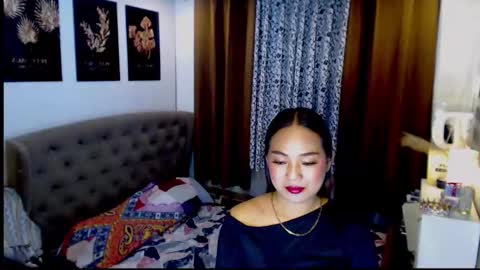 studqueendomi online show from April 2026 03:55:02 PM