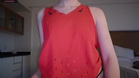 Sofa online show from March 2026 09:32:02 PM