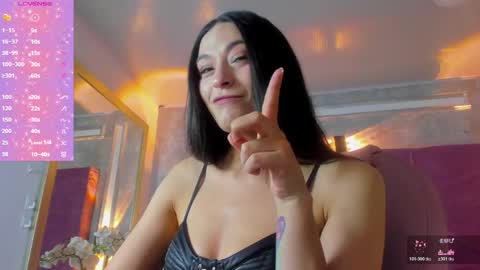 Stusha online show from May 2026 02:35:01 PM