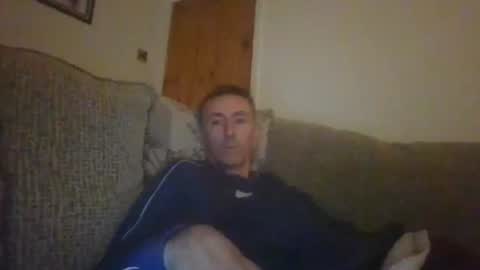 Snapshot of stuuuey73 chatting on October 2025 09:48:02 PM stuuuey73 online show from October 2025 09:48:02 PM