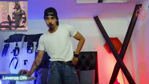 subarashi_ishi69 online show from July 2026 06:11:01 PM
