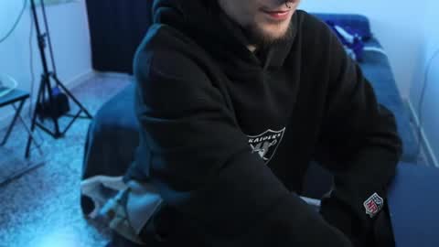 Im Substanc3  online show from March 2026 11:33:01 PM