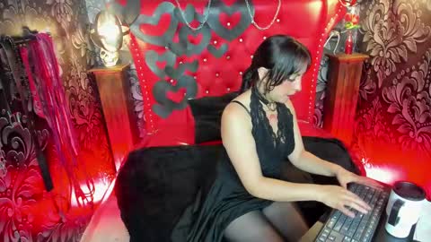 Snapshot of subyunna chatting on February 2025 12:55:01 PM Yunna online show from February 2025 12:55:01 PM