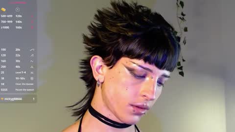 Snapshot of succubot chatting on October 2025 05:24:01 AM Angel online show from October 2025 05:24:01 AM