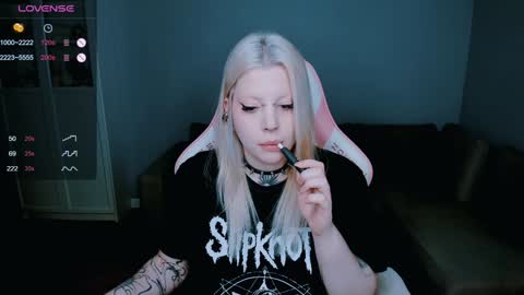 succubus_leslie online show from December 2024 01:17:01 PM