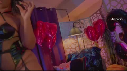 Snapshot of succubus_rosemilk chatting on September 2025 11:10:02 PM Succubus RoseMilk online show from September 2025 11:10:02 PM