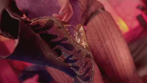 Snapshot of succubus_rosemilk chatting on October 2025 12:57:01 AM Succubus RoseMilk online show from October 2025 12:57:01 AM