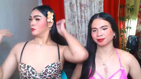 Snapshot of suckerfucker2cums chatting on May 2026 03:23:01 AM mitch and mitchie online show from May 2026 03:23:01 AM