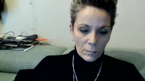 sucrette5629 online show from January 2025 01:19:01 PM