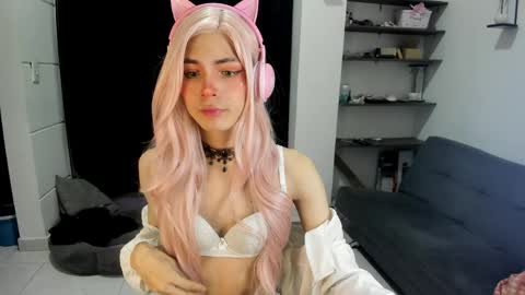 sue online show from April 2026 07:39:01 AM