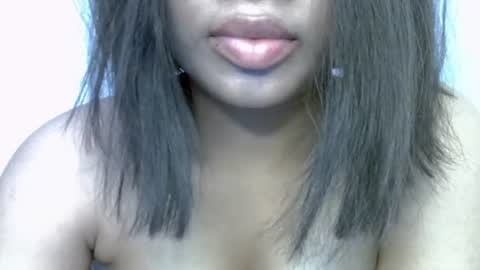 Ella online show from February 2026 09:33:01 PM