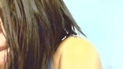 Ella online show from February 2026 10:21:01 PM