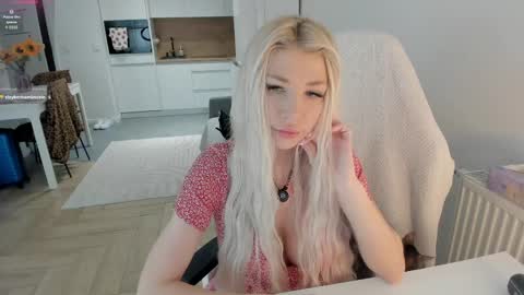 Kinga online show from March 2026 04:07:02 AM