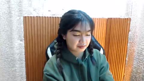 Sugar online show from February 2025 04:33:01 PM