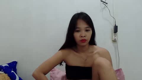 Snapshot of sugardolly28 chatting on January 2025 10:18:01 PM sugardolly28 online show from January 2025 10:18:01 PM