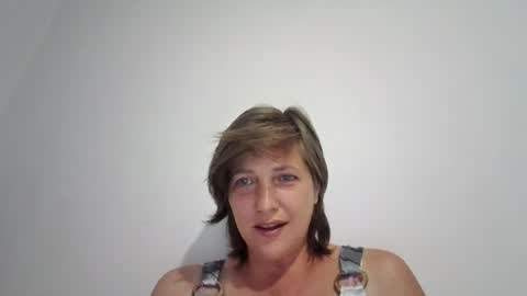 Snapshot of sugarmilf_ chatting on July 2026 07:34:01 AM sugarmilf_ online show from July 2026 07:34:01 AM