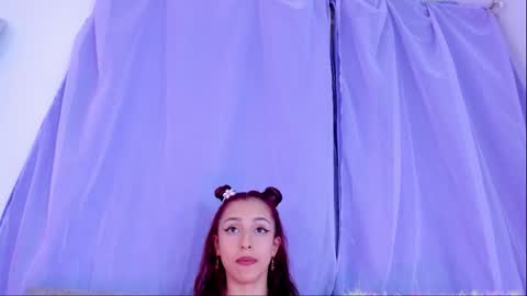 sofii online show from November 2025 08:20:02 PM