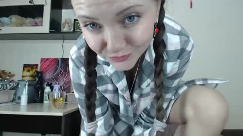 Snapshot of sugartati chatting on March 2025 08:21:02 PM SugarTati online show from March 2025 08:21:02 PM