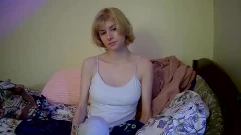 Ophelia online show from January 2025 01:36:02 PM