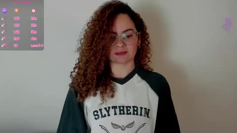 Ann online show from October 2025 07:21:01 PM