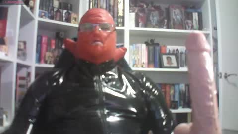 Snapshot of sumisolatex chatting on December 2025 07:00:01 PM Sumisolatex online show from December 2025 07:00:01 PM