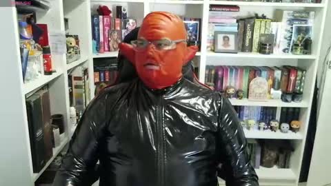Snapshot of sumisolatex chatting on May 2026 11:17:01 AM Sumisolatex online show from May 2026 11:17:01 AM