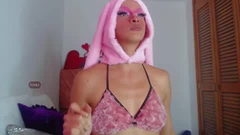 Summer online show from December 2024 05:39:01 PM