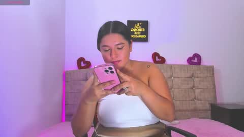 summer_girls01 online show from October 2025 12:09:02 AM