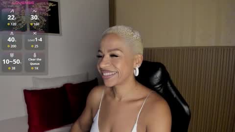 Snapshot of summer_night_ chatting on March 2026 11:38:01 AM Summer online show from March 2026 11:38:01 AM