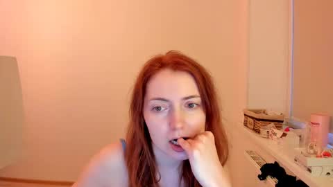 Snapshot of summer_preston chatting on December 2024 11:06:02 AM Summer Preston online show from December 2024 11:06:02 AM