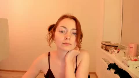 Snapshot of summer_preston chatting on December 2024 10:03:02 PM Summer Preston online show from December 2024 10:03:02 PM