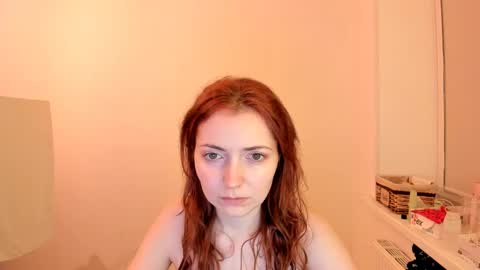 Snapshot of summer_preston chatting on February 2025 09:06:02 PM Summer Preston online show from February 2025 09:06:02 PM