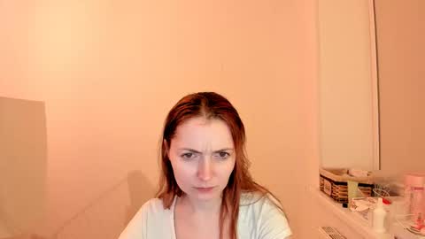 Snapshot of summer_preston chatting on March 2025 07:54:01 PM Summer Preston online show from March 2025 07:54:01 PM