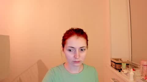 Snapshot of summer_preston chatting on March 2025 10:08:02 PM Summer Preston online show from March 2025 10:08:02 PM