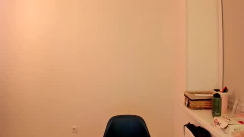 Summer Preston online show from December 2025 03:12:03 AM