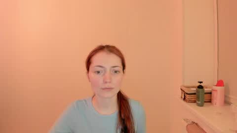 Summer Preston online show from April 2026 08:02:02 PM