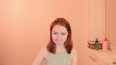 Snapshot of summer_preston chatting on June 2026 06:42:01 PM Summer Preston online show from June 2026 06:42:01 PM