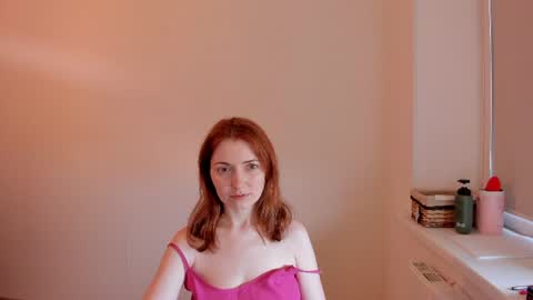 Snapshot of summer_preston chatting on July 2026 04:07:01 AM Summer Preston online show from July 2026 04:07:01 AM