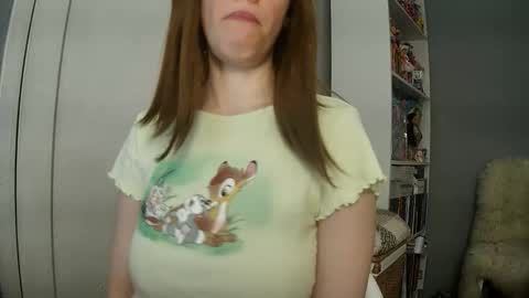 summerbluesky online show from April 2026 02:50:01 PM