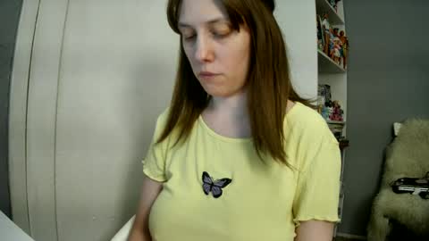 summerbluesky online show from June 2026 05:17:02 PM